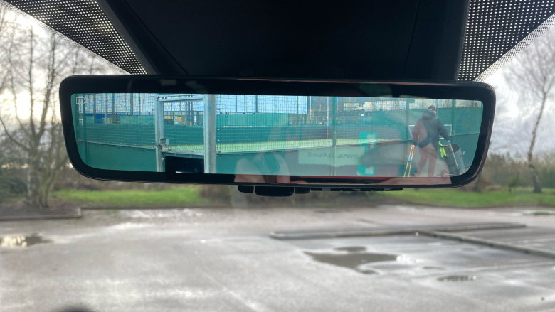 Ford Transit Custom 300 L1 Diesel Fwd 2.0 EcoBlue 170ps Low Roof D/Cab Limited Van Auto